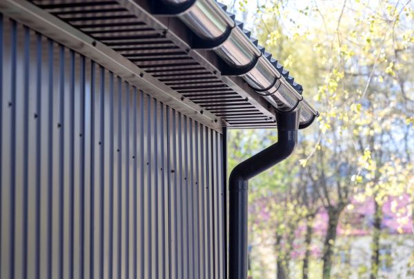 Cost of Sheet Metal Siding Repair in Sacramento